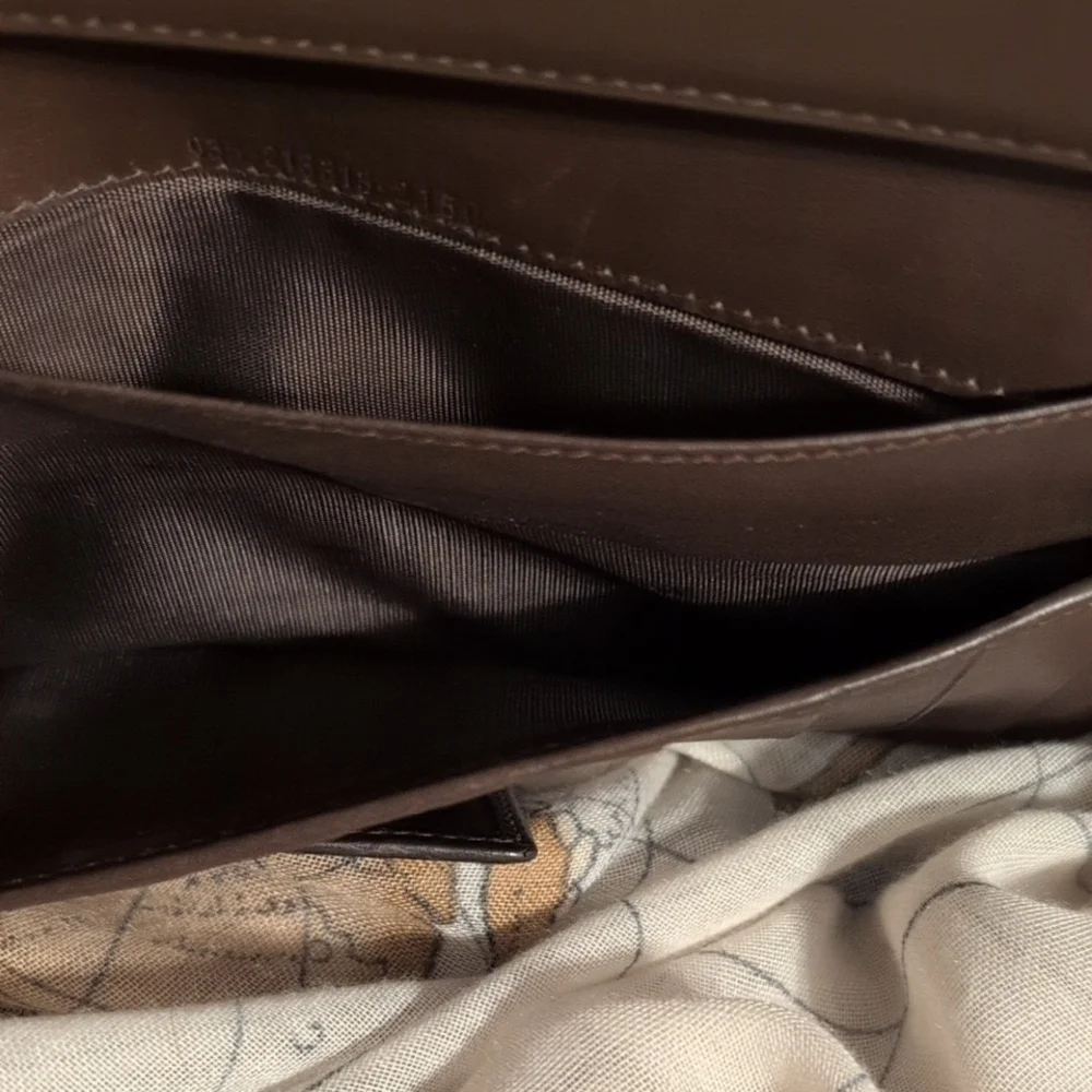 Gucci Signature Brown and Cream Clutch Vintage Italy Wallet - Picture 12 of 16